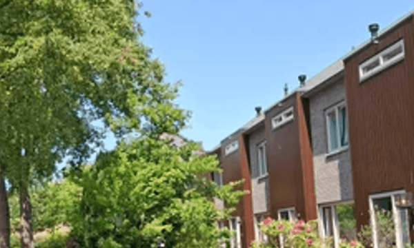 Kamer | 95m² | €1732,-