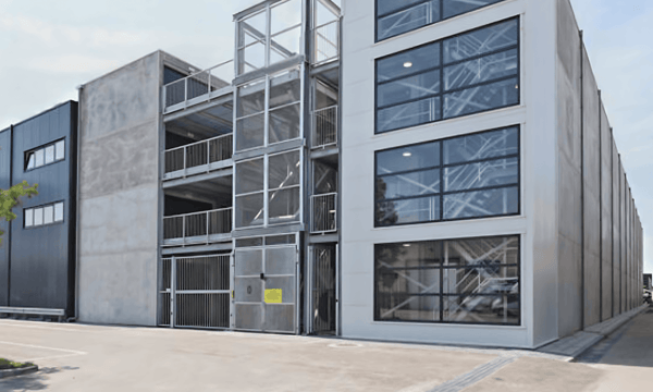 Huis | 153m² | €250,-