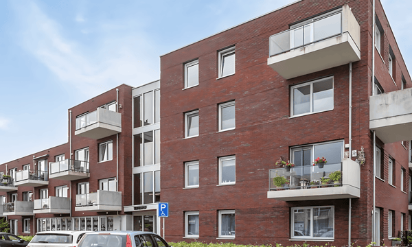 Kamer | 116m² | €1625,-