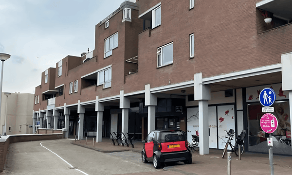 Kamer | 74m² | €1340,-