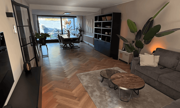 Huis | 128m² | €1500,-
