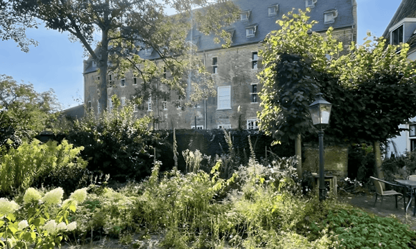 Huis | 95m² | €1207,-