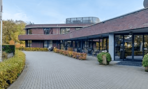 Huis | m² | €1650,-