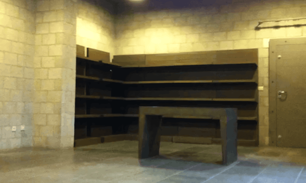 Kamer | 138m² | €2350,-