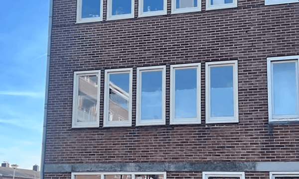 Kamer | 84m² | €975,-