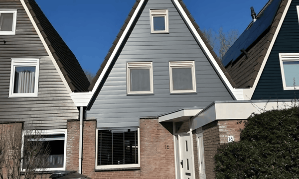 Huis | 124m² | €2495,-