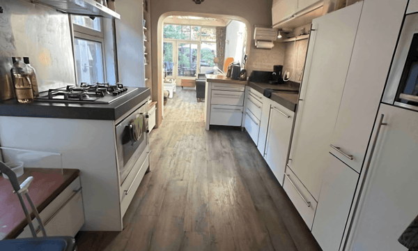 Kamer | 12m² | Venestraat | €675,-