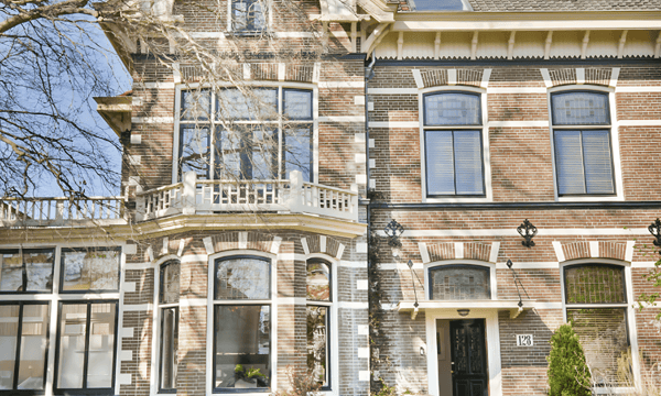Huis | m² | €8888,-