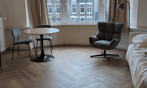 Kamer | 28m² | €1135,-