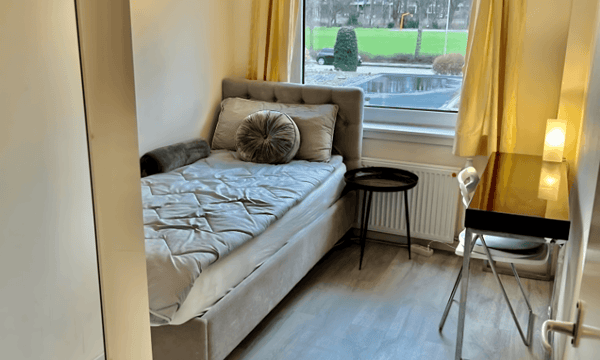 Kamer | 10m² | €950,-