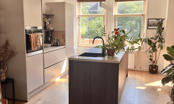 Huis | 84m² | €2650,-