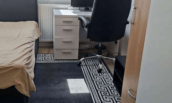 Kamer | 25m² | €1450,-