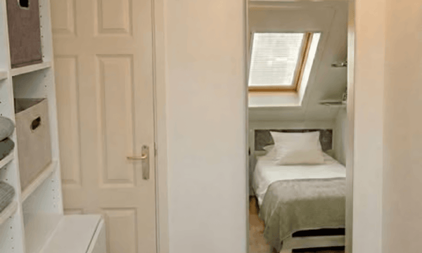 Kamer | m² | €650,-