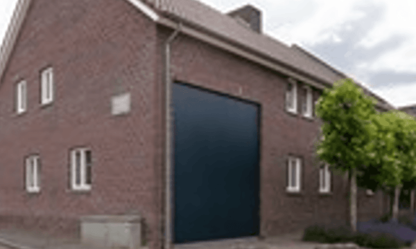 Kamer | 207m² | €2395,-