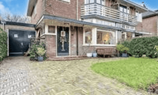 Kamer | 165m² | €3850,-