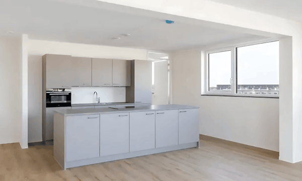 Kamer | 95m² | €1712,-