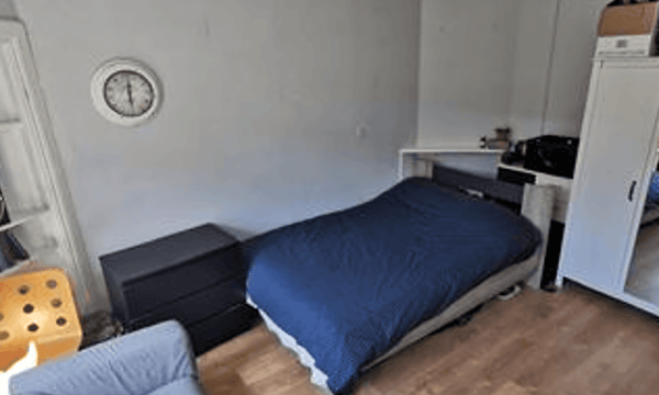 Kamer | 22m² | €370,-