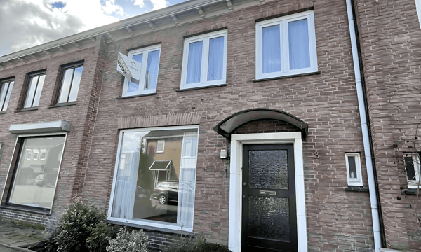 Huis | 94m² | €1440,-