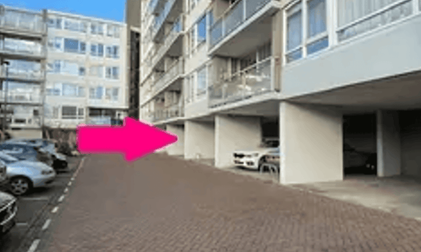 Huis | m² | €2150,-