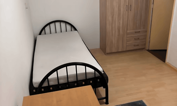 Kamer | m² | €550,-