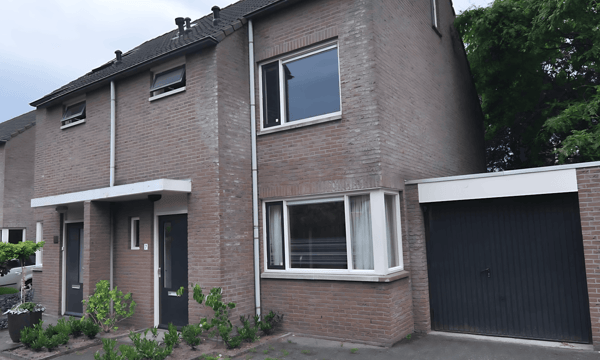 Huis | 131m² | €1990,-