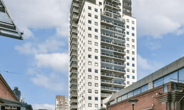 Huis | 129m² | €2250,-