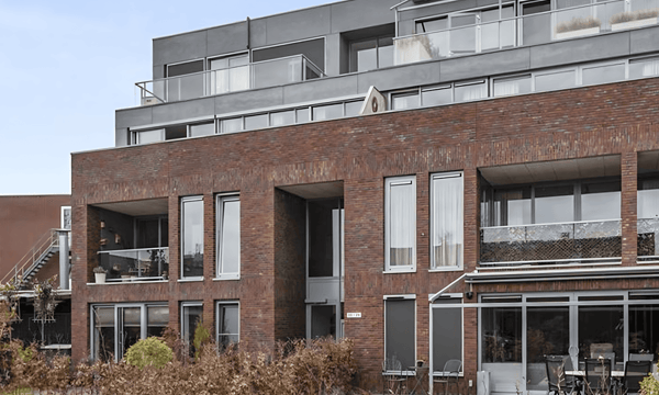 Kamer | 87m² | €1800,-