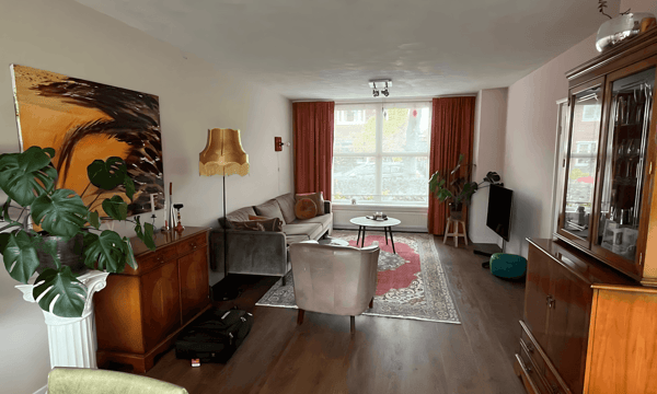 Kamer | 120m² | Zwaluwstraat | €1000,-