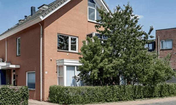 Kamer | 25m² | €2500,-