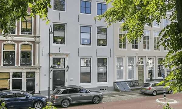 Huis | m² | €1425,-