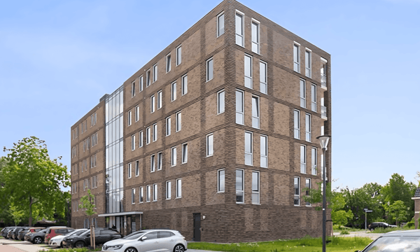 Huis | 109m² | €1975,-