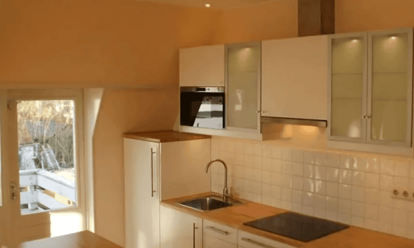 Kamer | 115m² | €1995,-