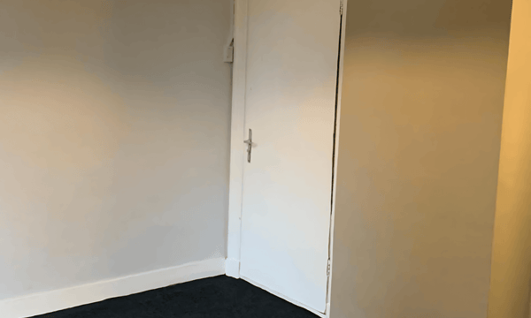 Kamer | 14m² | €600,-