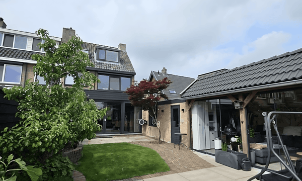Kamer | 140m² | €3250,-