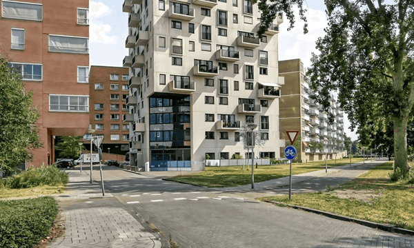 Appartement | 81m² | €3650,-
