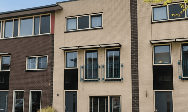 Kamer | 166m² | €1495,-