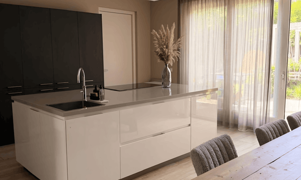Huis | 212m² | Martinipad | €1995,-