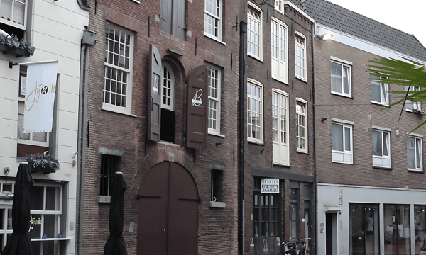 Studio | 21m² | Karrenstraat | €730,-