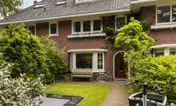 Huis | 160m² | van der Helstlaan | €3250,-