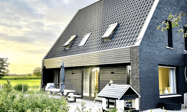 Huis | 214m² | €1995,-