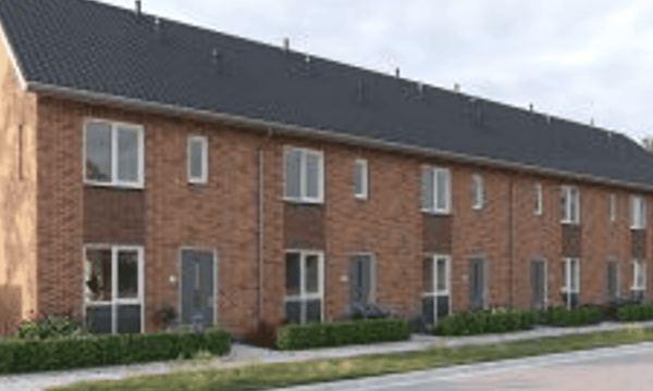Kamer | 369m² | €1470,-