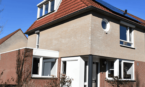 Huis | 123m² | €2000,-