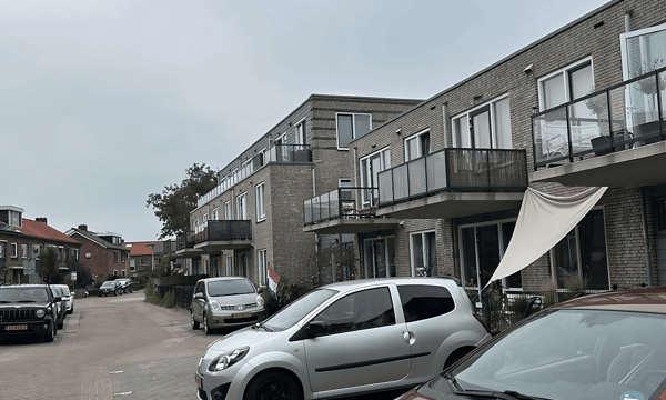 Kamer | 35m² | €980,-