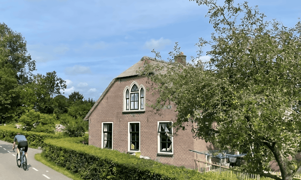 Huis | 110m² | €1950,-