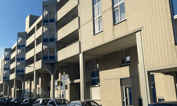 Kamer | 74m² | €1146,-