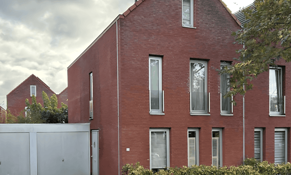 Huis | 145m² | Ommershofselaan | €1550,-