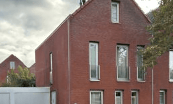 Kamer | 145m² | €1550,-
