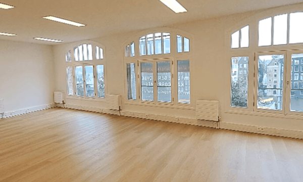 Anti-kraak | 450m² | €450,-