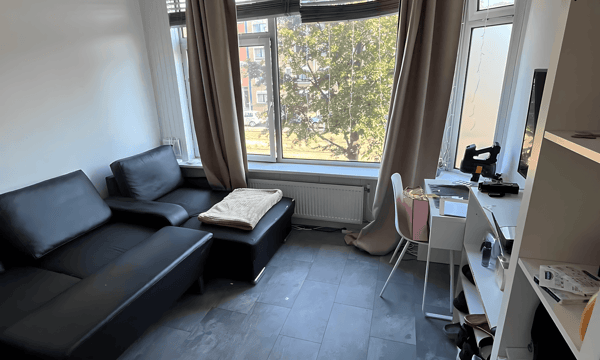 Huis | 50m² | €1250,-
