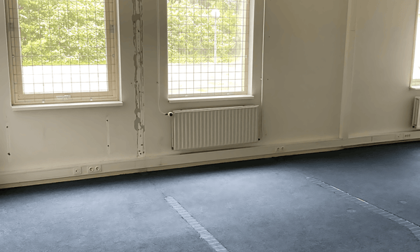 Bedrijfsruimte | 36m² | €130,-